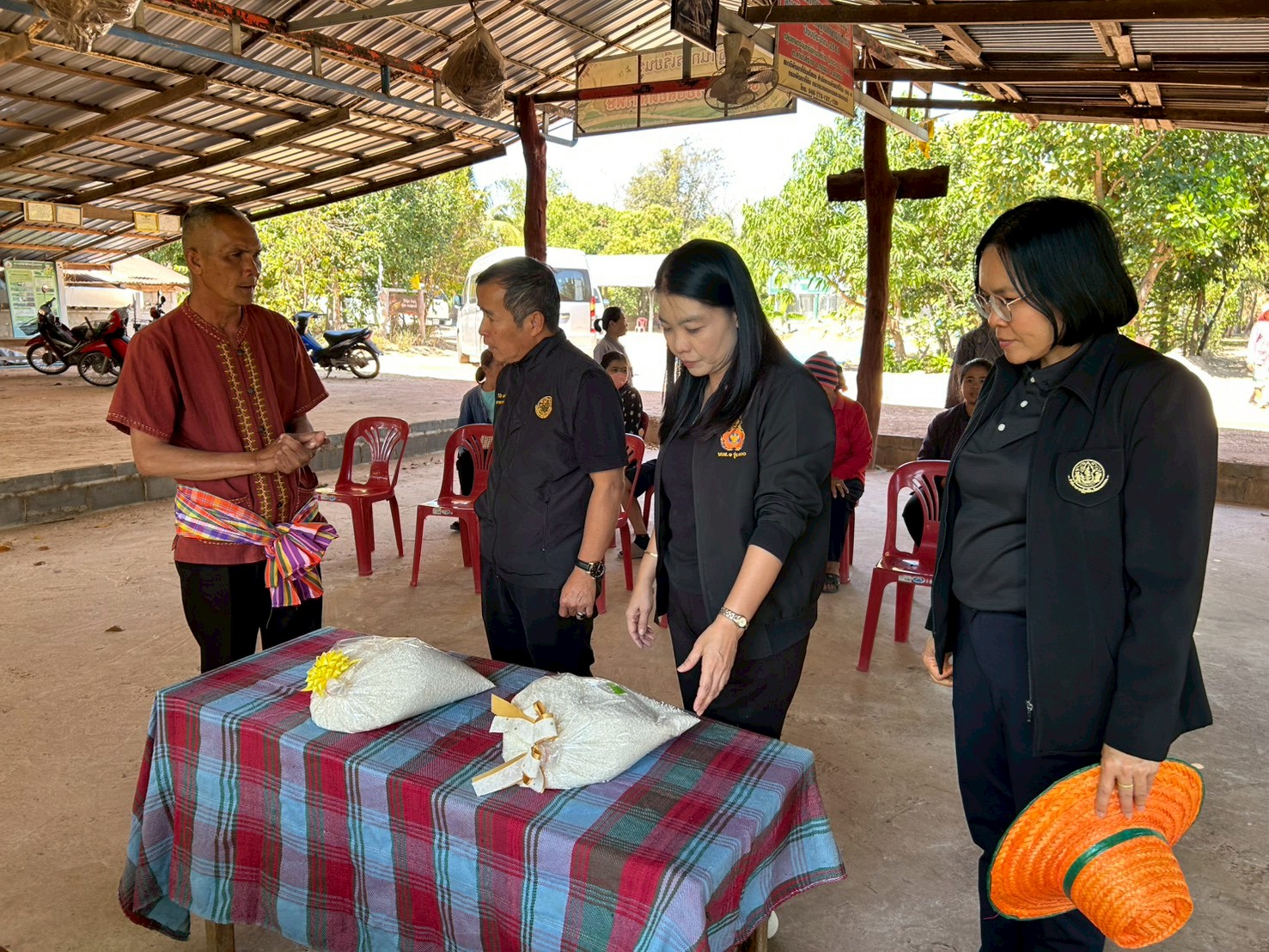 title - ผู้ตรวจราชการ ส.ป.ก. ประชุมตรวจราชการและติดตามความก้าวหน้าผลการดำเนินงานตามแผนการตรวจราชการของผู้ตรวจราชการสำนักงานการปฏิรูปที่ดินเพื่อเกษตรกรรม  ประจำปีงบประมาณ พ.ศ. 2569 รอบที่ 1 เขตตรวจราชการที่ 14 จังหวัดยโสธร